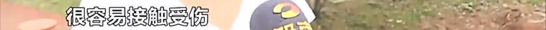 DƬ